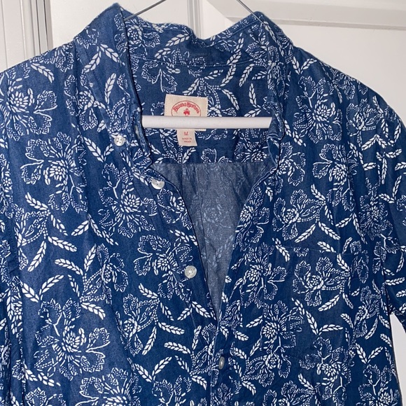 Brooks Brothers Short Sleeve Button Down - Picture 2 of 2